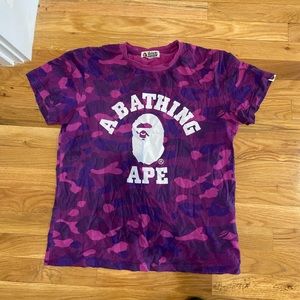 BAPE MEN SMALL SHIRT. CAN FIT A WOMEN SMALL